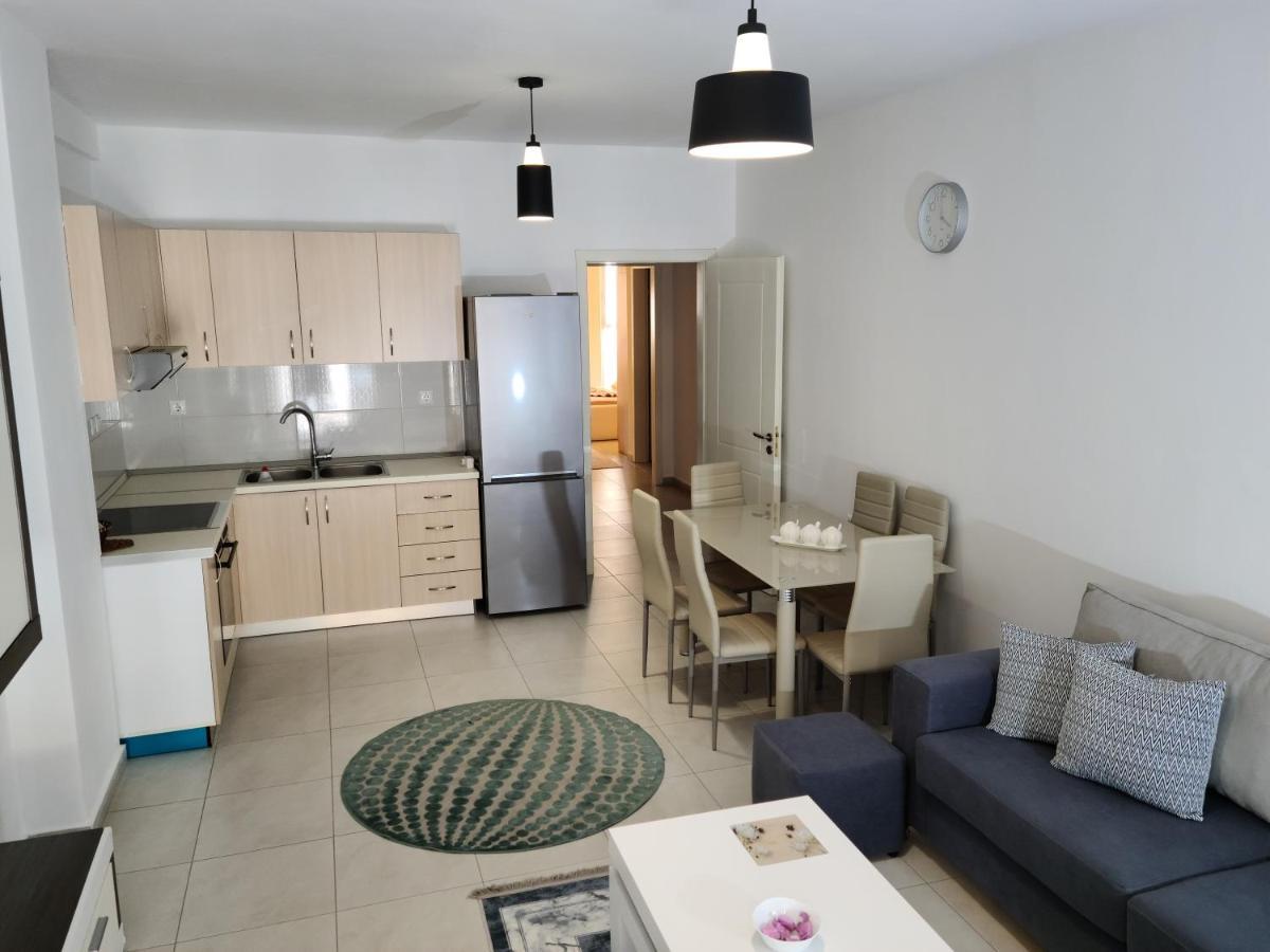 Marinela Apartment Тирана Экстерьер фото